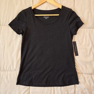 TAHARI black essential modal t-shirt XS